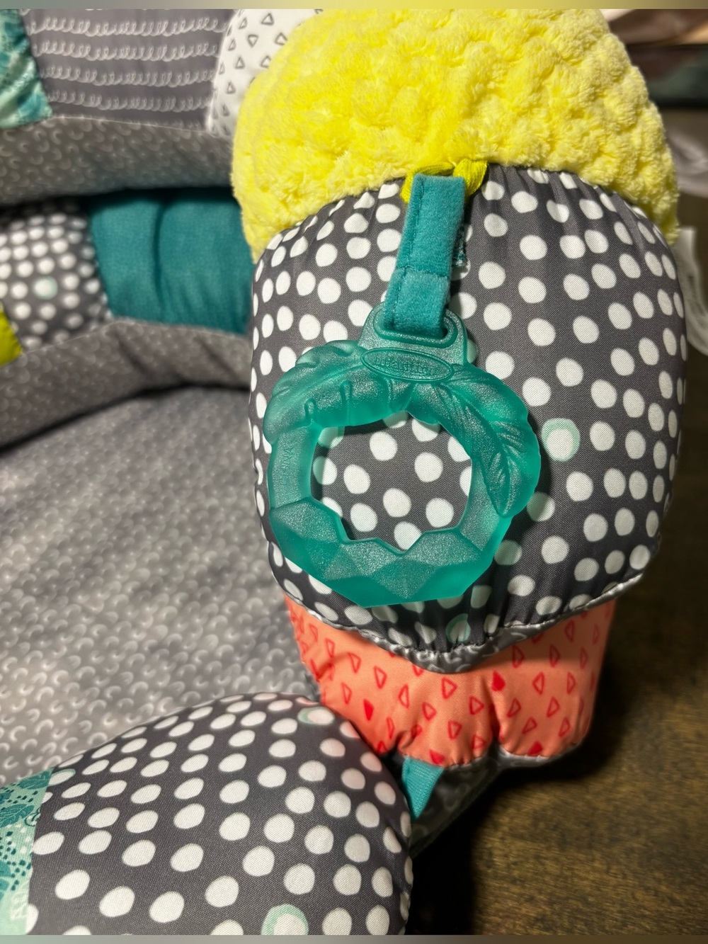 Infantino Sit-Me-Up & Baby Rattles - Picture 5 of 15